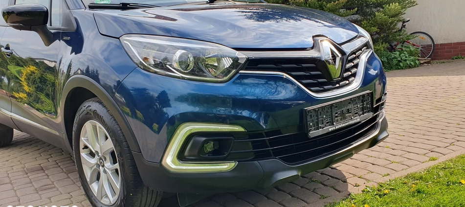 Renault Captur cena 57999 przebieg: 105000, rok produkcji 2019 z Pasłęk małe 352